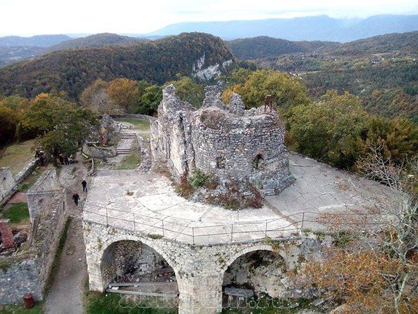dostoprimechatelnosti-abhazii (5)