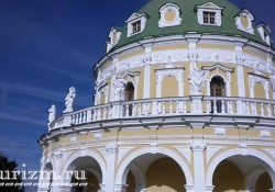 Храм-12-апостолов