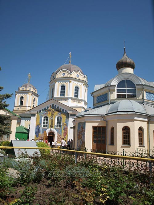 Свято-Троицкий собор фото